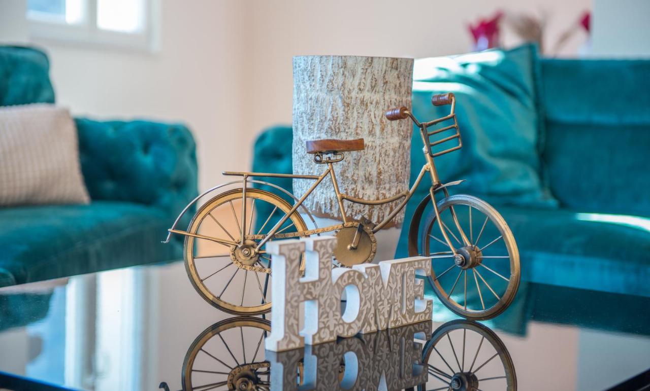 Apartment President モスタル エクステリア 写真
